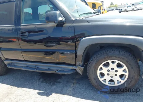2004 Chevrolet Tahoe Z71 из США, поврежденный, VIN 1GNEK13Z04R166866